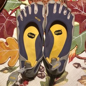 Vibram shoes